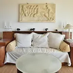 Close To Downtown Swimming Pool And Sea View *