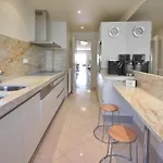 Close To Downtown Swimming Pool And Sea View 아파트