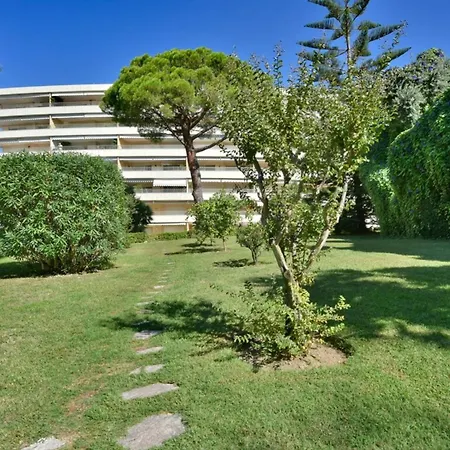 Apartamento Close To Downtown Swimming Pool And Sea View