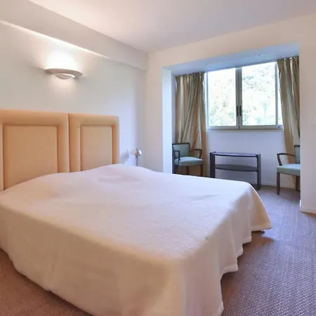 Close To Downtown Swimming Pool And Sea View *