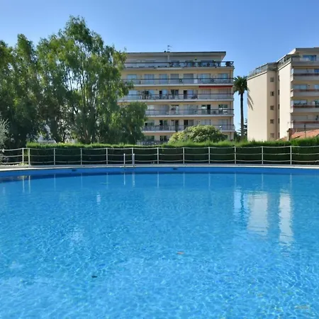Close To Downtown Swimming Pool And Sea View *